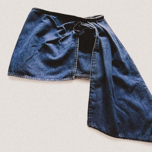 Gianni Bini Rein Rosette Dark Wash Denim Micro Mini Skirt Y2K Piece (Sz 26) - Picture 1 of 8